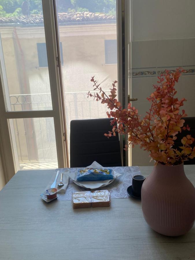 "Coccole Nel Borgo" 2Min To Outlet Apartment With Terrace Serravalle Scrivia Exterior photo